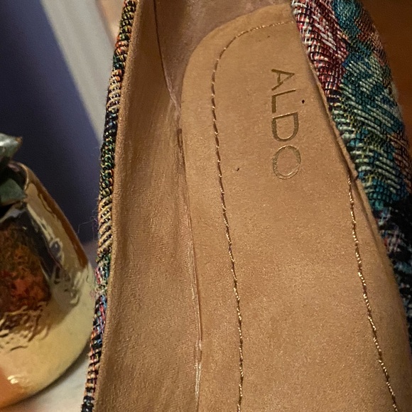 Aldo Wedges. Size 7 - Picture 3 of 16